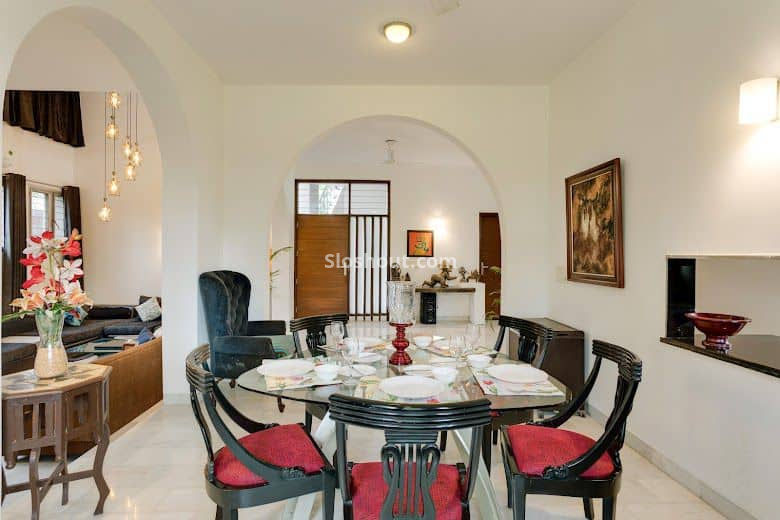 Ultimate Guide to Planning a Budget-Friendly Party at a Villa